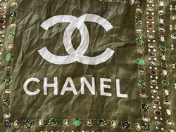 Hatalmas Chanel designer kendő