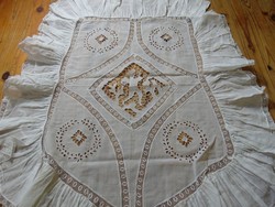 Real foamy bean children's quilt with front putto
