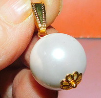 Törtfehér Gömb Shell Pearl Csipkézett Díszes Gyöngy Arany Gold Filled Medál