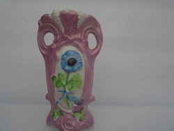Antique Austrian violet vase in perfect condition 10 x 6.5 cm