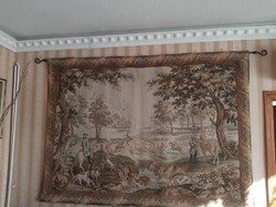 Giant hunter tapestry image 210 x 160 cm