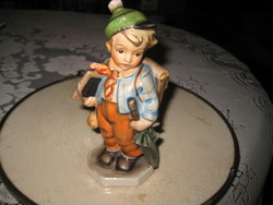 Jó nevű  , Friedel  porcelán figura , szép állapot  , kézifestés  15,5 cm