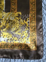 KIÁRUSÍTÁS! -50%—  Klasszikus párduc mintájú elegáns olasz kendô