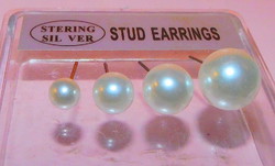 4 Db Szóló Törtfehér Shell Pearl Gyöngy Fülbevaló-- Fülékszer 0.5-0.7-0.9-1.2 cm