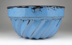 1H611 old blue enamel confectionery tool in dumpling form