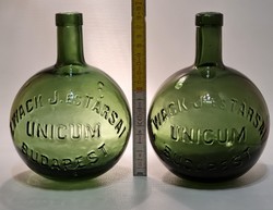"Zwack J. és Társai Unicum Budapest" olajzöld nagy likőrösüveg 2 db (2117)