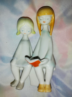 Káldor Aurél, Hollóházi porcelán art deco padon ülő olvasó lányok