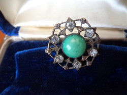 Old beautiful brooch with turquoise (?) Stone on a copper base - clawed socket.