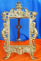 Decorative copper table image holder, photo holder.27.5 cm high 17.5 cm wide, internal size, 13.5x9.7 cm