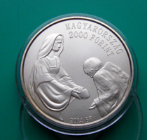 2014 - Magyar Máltai Szeretetszolgálat  2000 Ft BU - színesfém emlékérme - kapszulában