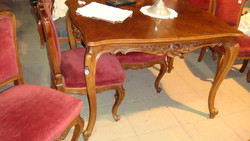 Viennese baroque table with six chairs.