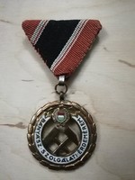 1957. "Bányász Szolgálati Érdemérem" arany fokozata, aranyozott Br kitüntetés mellszalagon