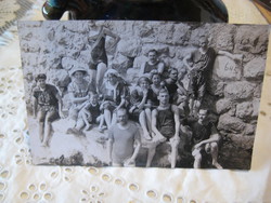 Vidám fiatal  úri társaság az Adrián  ,    Abbázia  - Fiume    .......  1910 körül