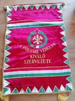 A polgári védelem kiváló szervezete selyem hímzett zászló