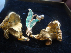 Coco chanel? Earrings clip 22 k. Serious weight with real gilding: 14 grams which is not really small
