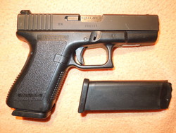 Gázriasztó  Glock 19