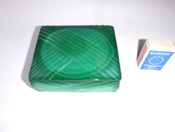 Régi, cseh, szépséges rajzolatú zöld malachit üveg doboz, ékszeres doboz hibátlan állapotban