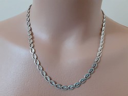 Mutatós ezüst nyakék (ezüst lánc)