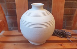 Buday àgota ceramic vase