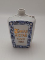 Tokaji nektár anno 1958 Hollóházi porcelán palack
