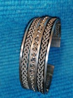 Silver bracelet (272)