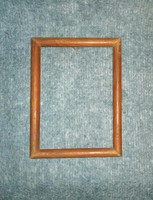 Old wooden picture frame 16.5 * 21.5 cm (n-12)