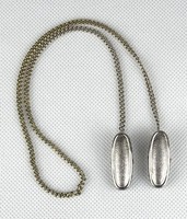 1H708 Antik figaro kellék előke tartó csíptetős lánc 46 cm