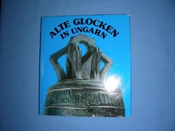 Alte glocken in Hungarian
