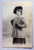 Antik francia nosztalgia fotó képeslap A Jövő hölgye diáklány