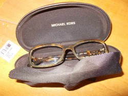 Új Michael Kors szemüvegkeret dobozában
