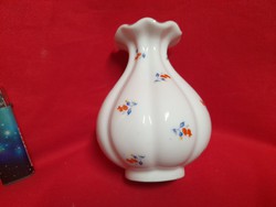 Porcelain vase with Zsolnay rosehip pattern.