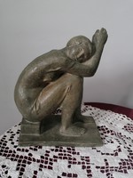 The work of Márta Lesenyei, an award-winning sculptor / 1930 - /