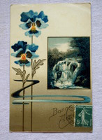 Antik szecessziós dombornyomott Újévi üdvözlő képeslap  árvácska tájkép