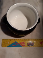 Old blue and white comma cup, comma (indicated at the bottom)
