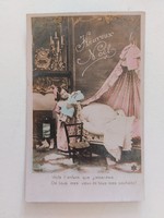 Régi képeslap fotó levelezőlap kislány babával