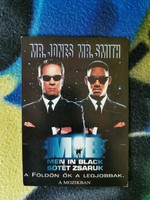 Men in Black mozis képeslap.