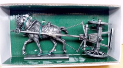 La Grande Armée de Napoléon - Austerlitz 1805. Harci szekeret vontató ló, dobozában, bontatlanul.