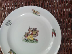 Mókuska - csehszlovák porcelán tányérka
