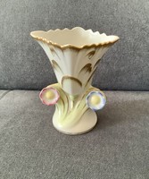 Herendi porcelán barokk jellegű Viktória VBO kis váza. Kedvező áron.