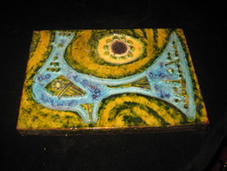 Zsolnay  , Fürtös György , pávás  pirogránit  falikép  , szép élénk  színekkkel  ,mérete  31 x 20 cm