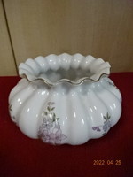 Zsolnay porcelán váza, bordázott, legnagyobb átmérője 15,5 cm. Vanneki! Jókai.