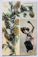 Antik Bergeret üdvözlő fotó képeslap  hölgy legyezővel  rezeda virág