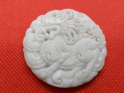 Jáde sárkány medál, amulett   Kínai horoszkóp ﻿Sárkány: 1952, 1964, 1976, 1988, 2000, 2012