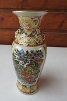 Régebbi gazdagon díszített kínai váza - jelzés nélkül