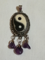 Craft jing-yang pendant with amethyst stones.