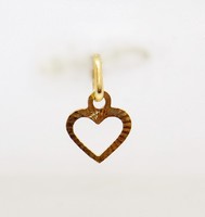 Vésett arany szív medál (ZAL-Au105961)