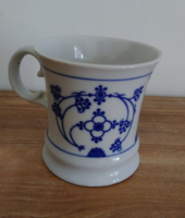 Igg marked, GDR white porcelain mug with Indian blue immortele pattern with moin moin inscription