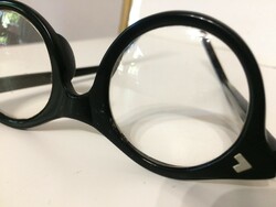 Retró gyermek Danuvia szemüveg,tokjával-tartójával,Ofotért