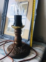 VILLÁMLICIT Faragott fa asztali lámpa