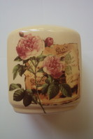 Dús rózsa mintás vintage,vajszínű porcelán sószoró.